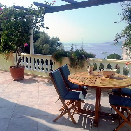 Apartments Herceg Novi Buitenkant foto