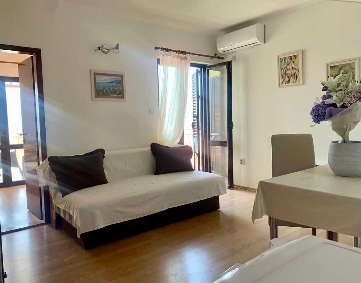 Apartments Herceg Novi Buitenkant foto