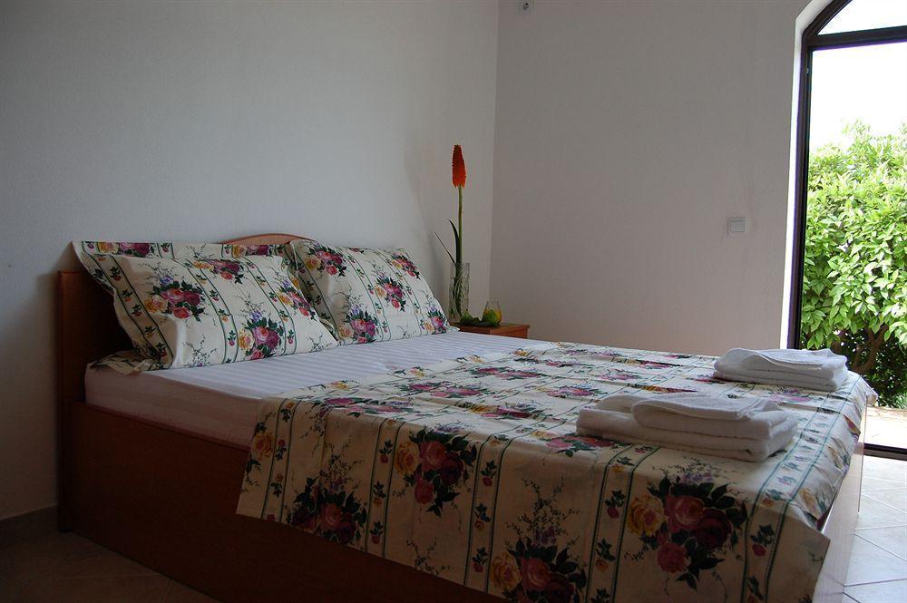 Apartments Herceg Novi Buitenkant foto
